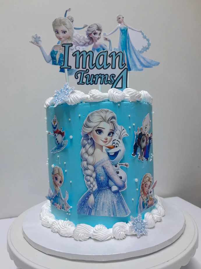 Frozen-themed 1kg Cake